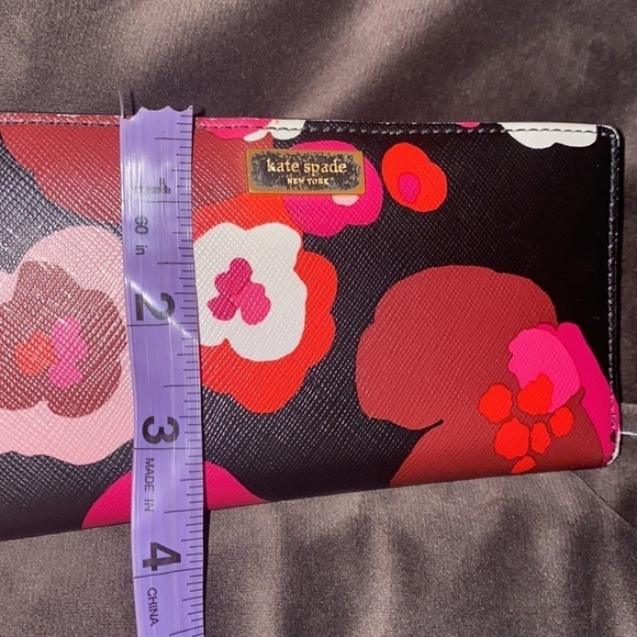 Kate spade ♠️ floral patterned wallet - Picture 10 of 13